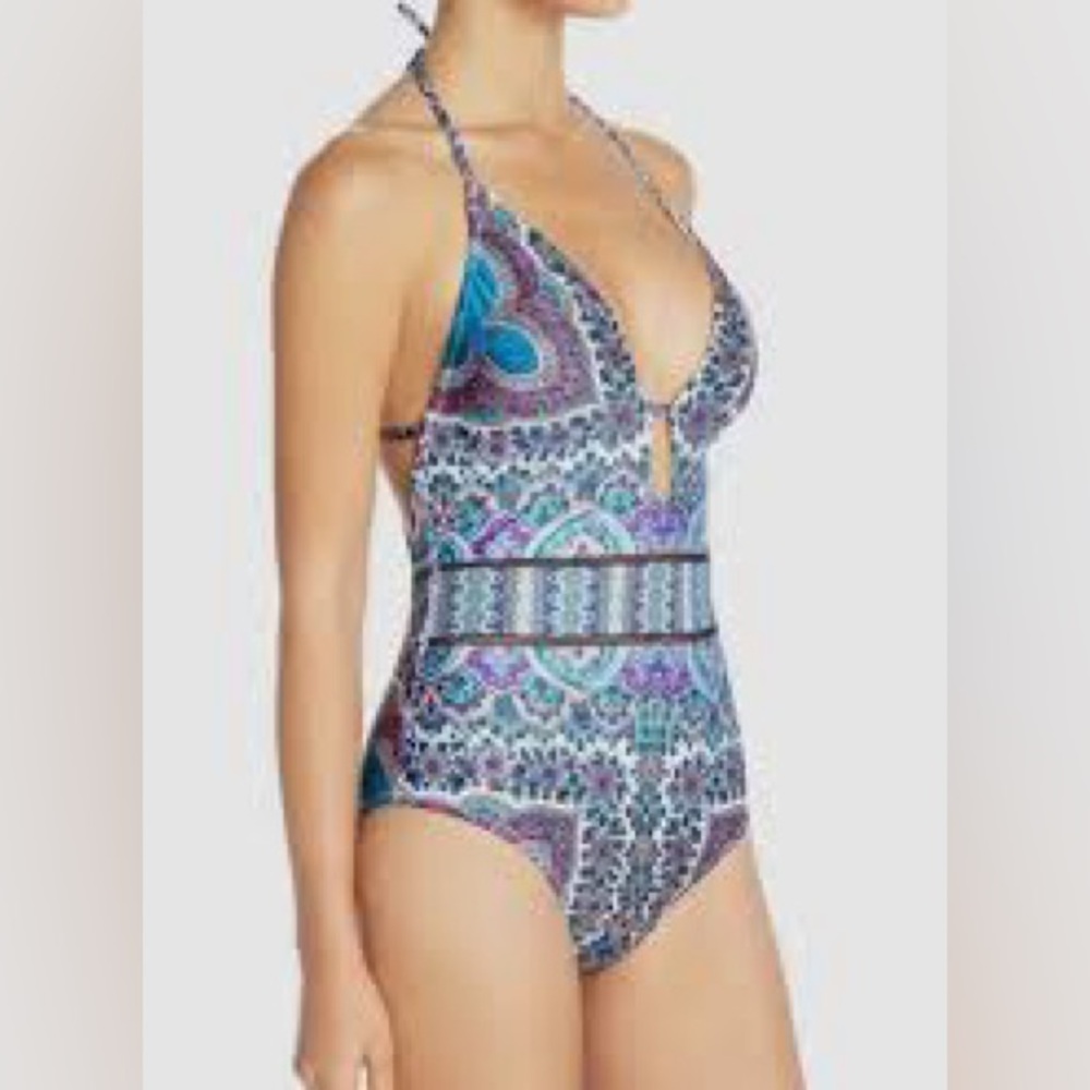 Nanette Lapore Swimsuit Size small